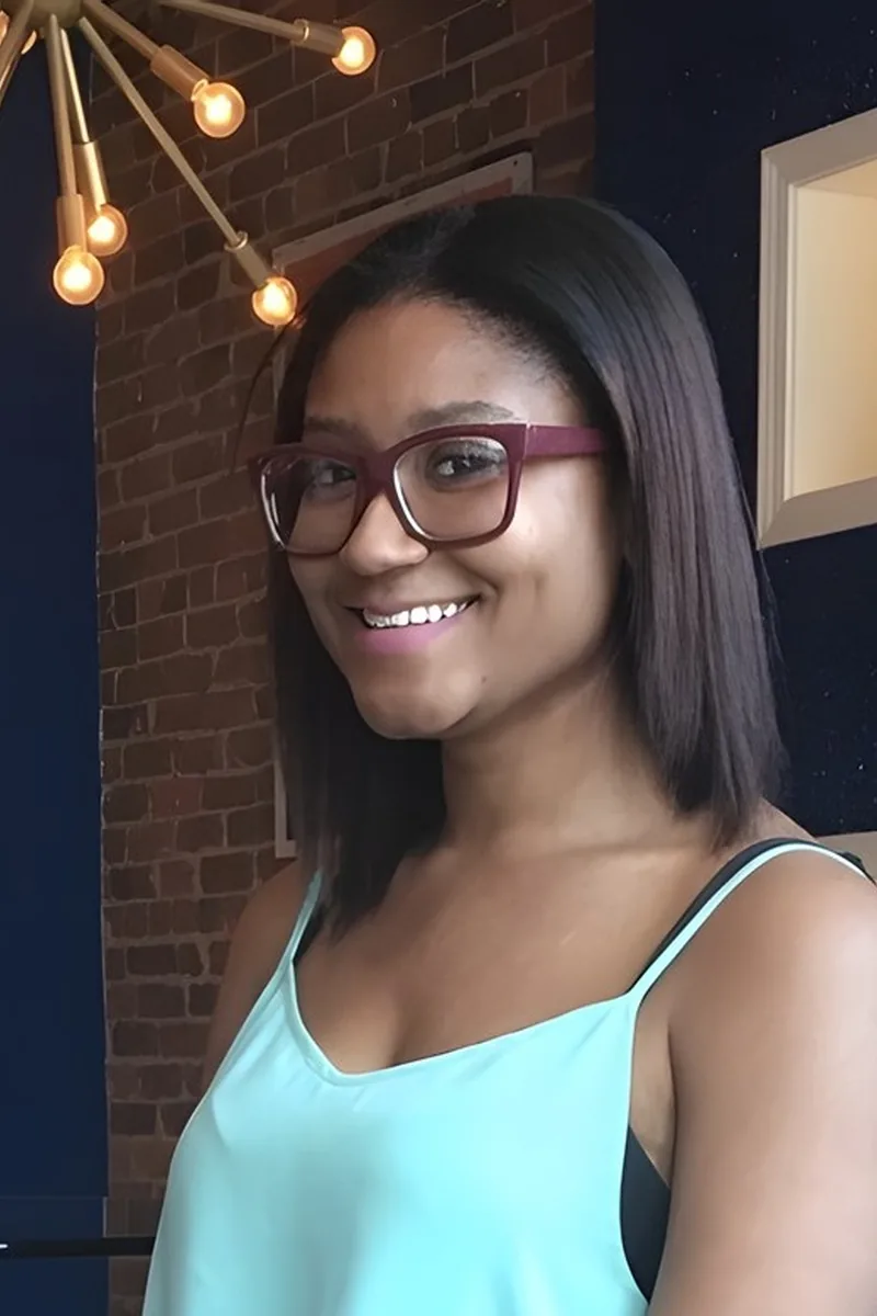 Nia